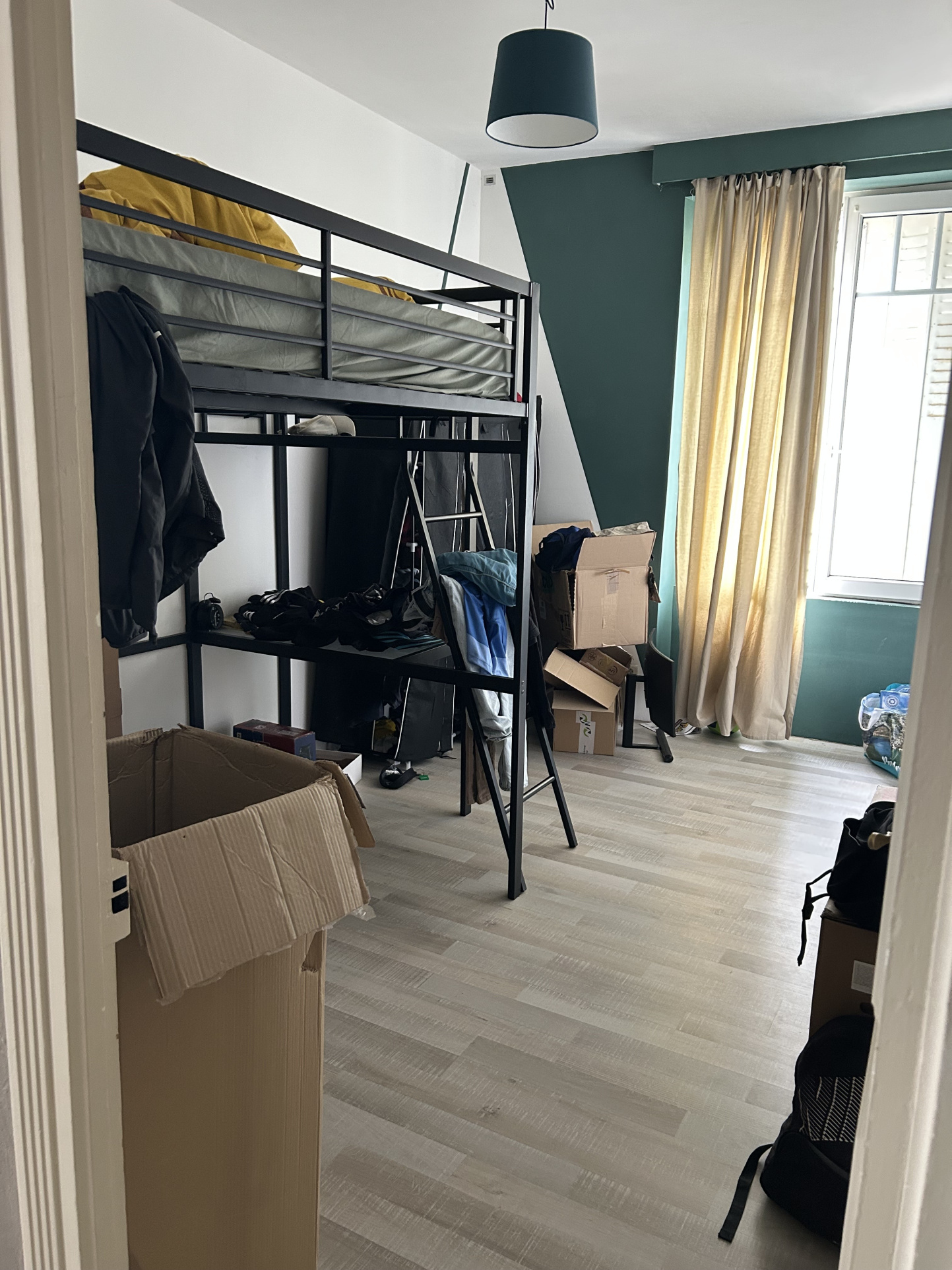 BEL APPARTEMENT EN DEUX PAS DU CENTRE VILLE