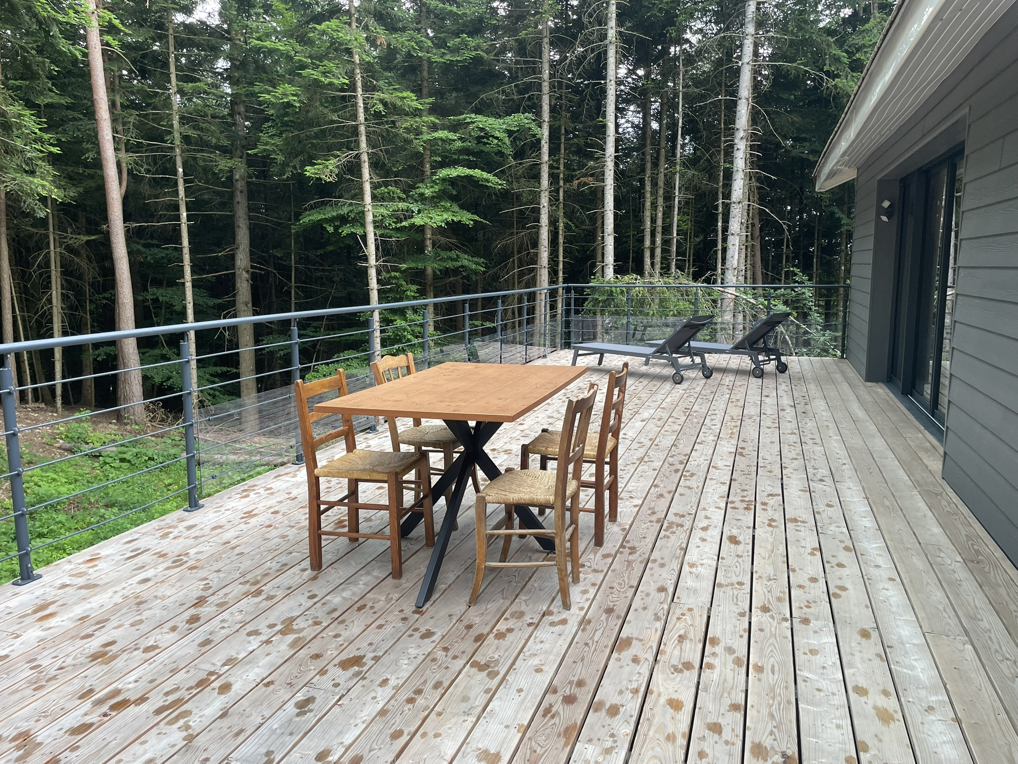 Chalet de 2023 sur 3935 m2 de terrain