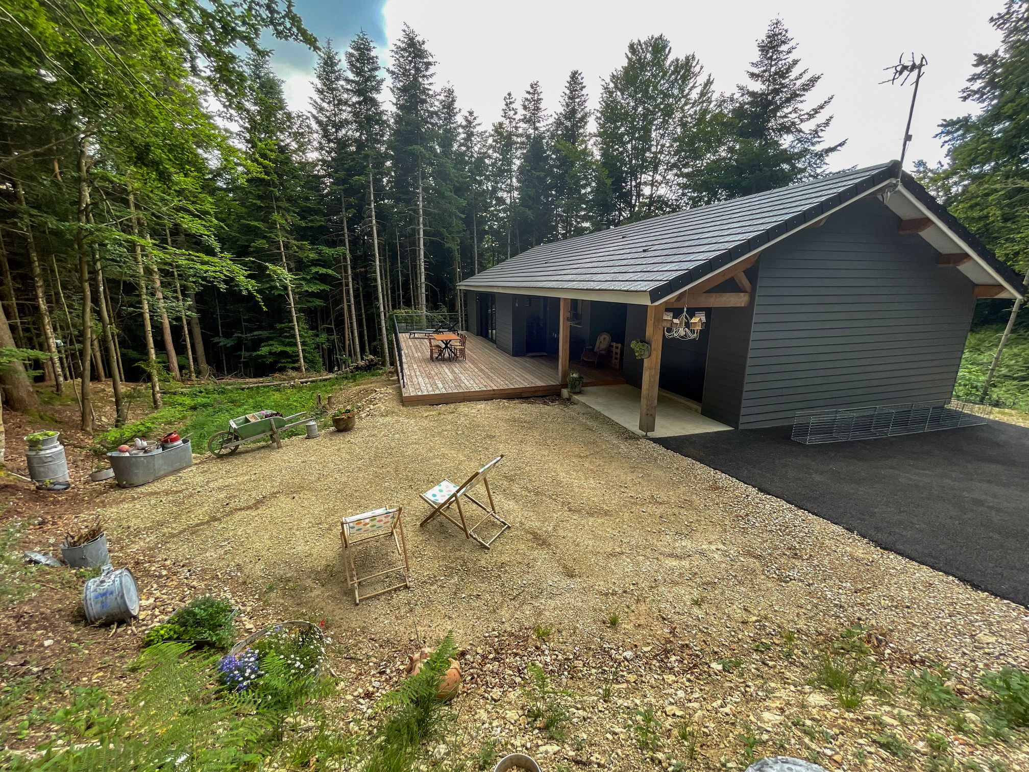 Chalet de 2023 sur 3935 m2 de terrain