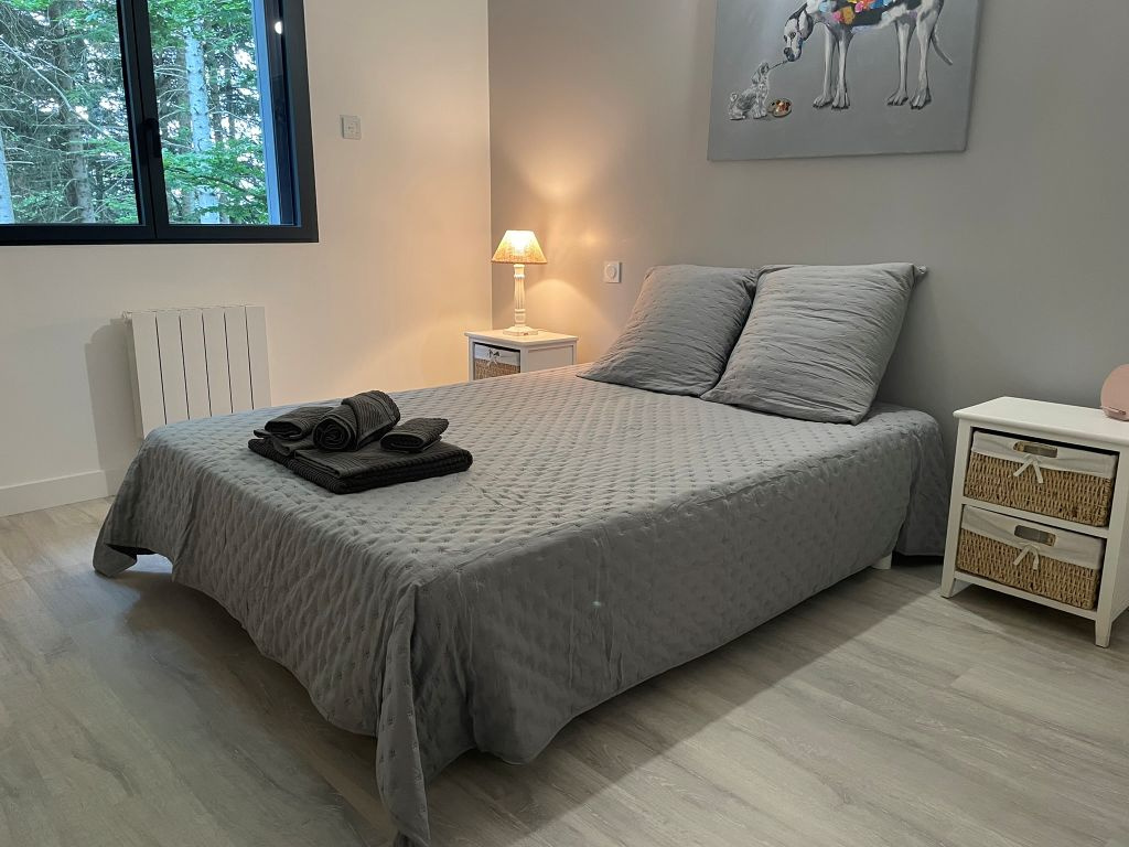 Chalet de 2023 sur 3935 m2 de terrain