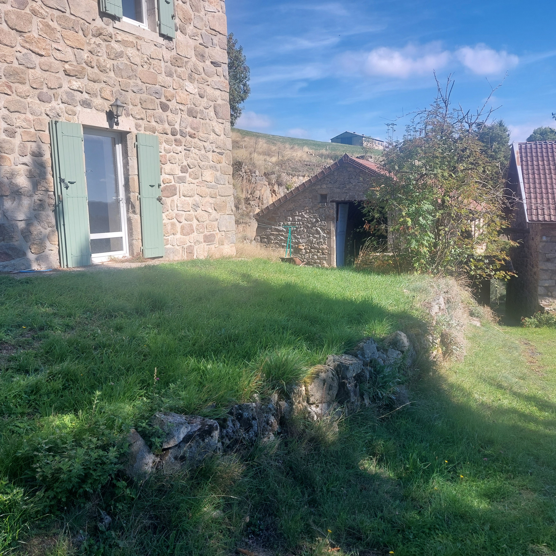 Domaine d’Exception de 54 Hectares au Cœur du Parc Régional des Monts d’Ardèche