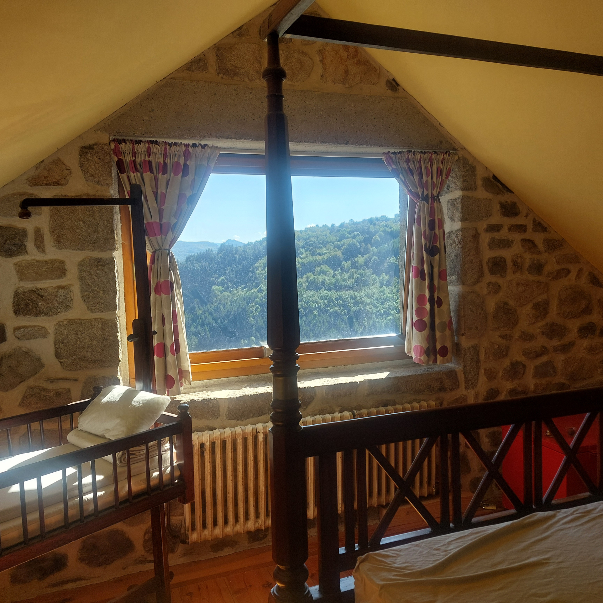 Domaine d’Exception de 54 Hectares au Cœur du Parc Régional des Monts d’Ardèche