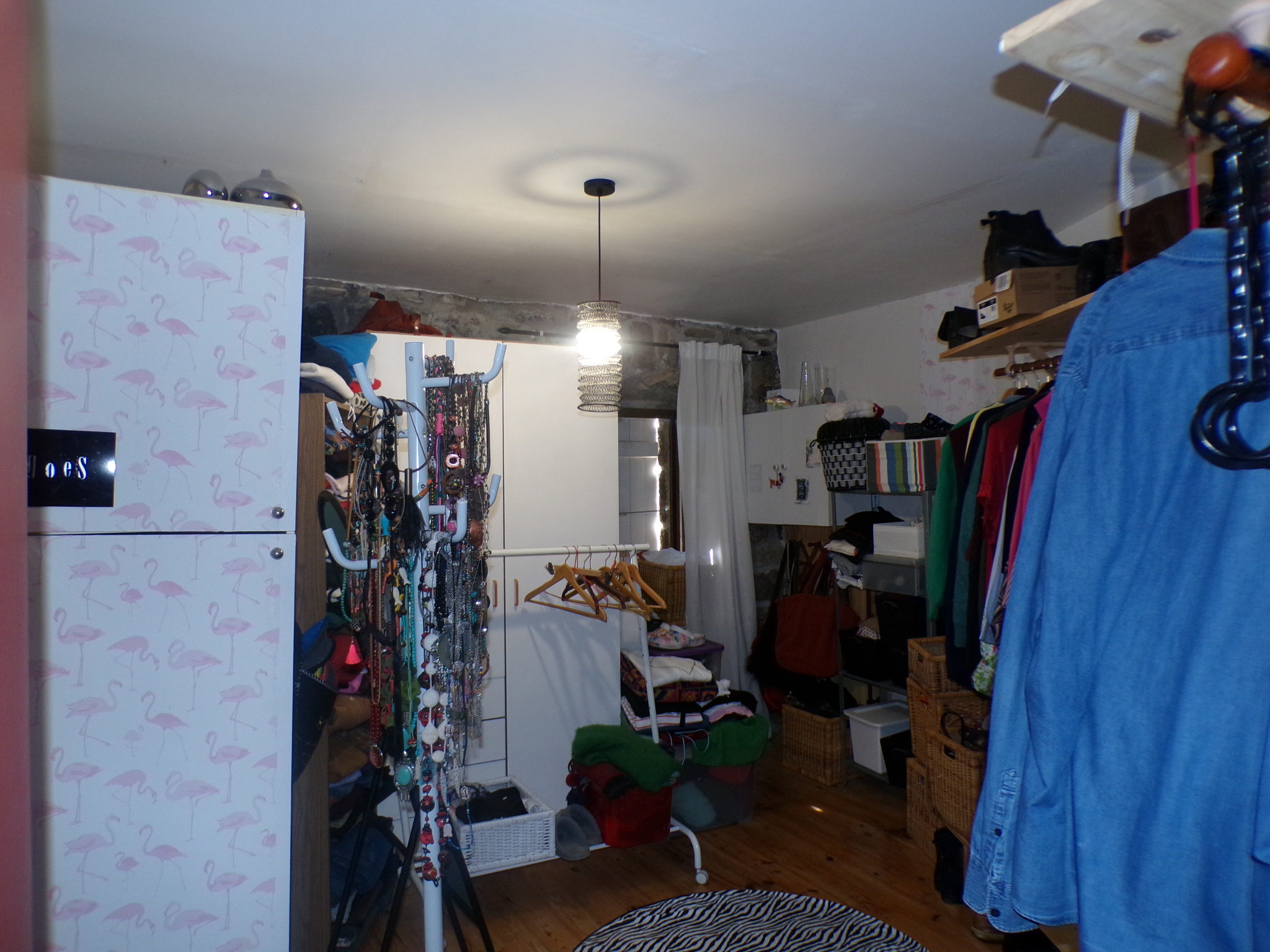Maison en pierre avec mitoyenneté non gênante