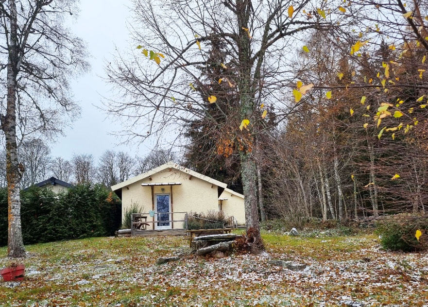 Auberge de campagne murs et fonds avec logement