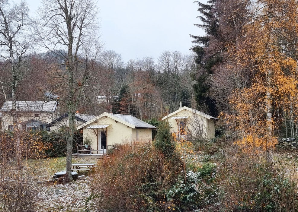 Auberge de campagne murs et fonds avec logement