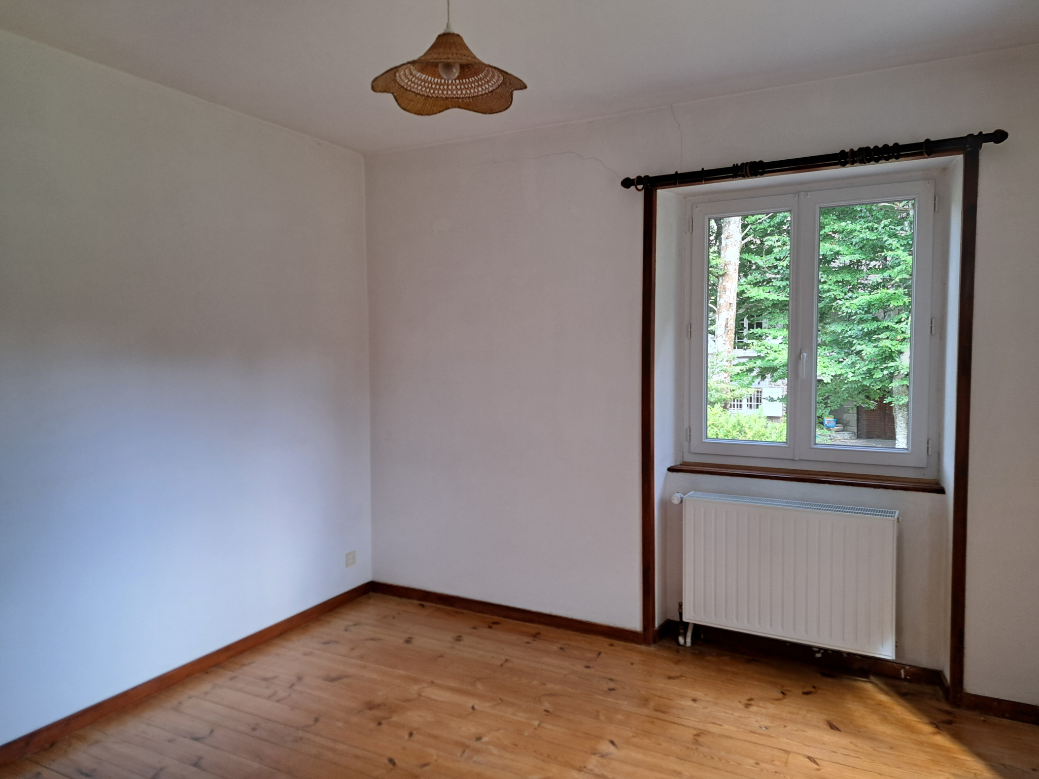 MAISON DES ANNEES 50 SUR 1110 M2