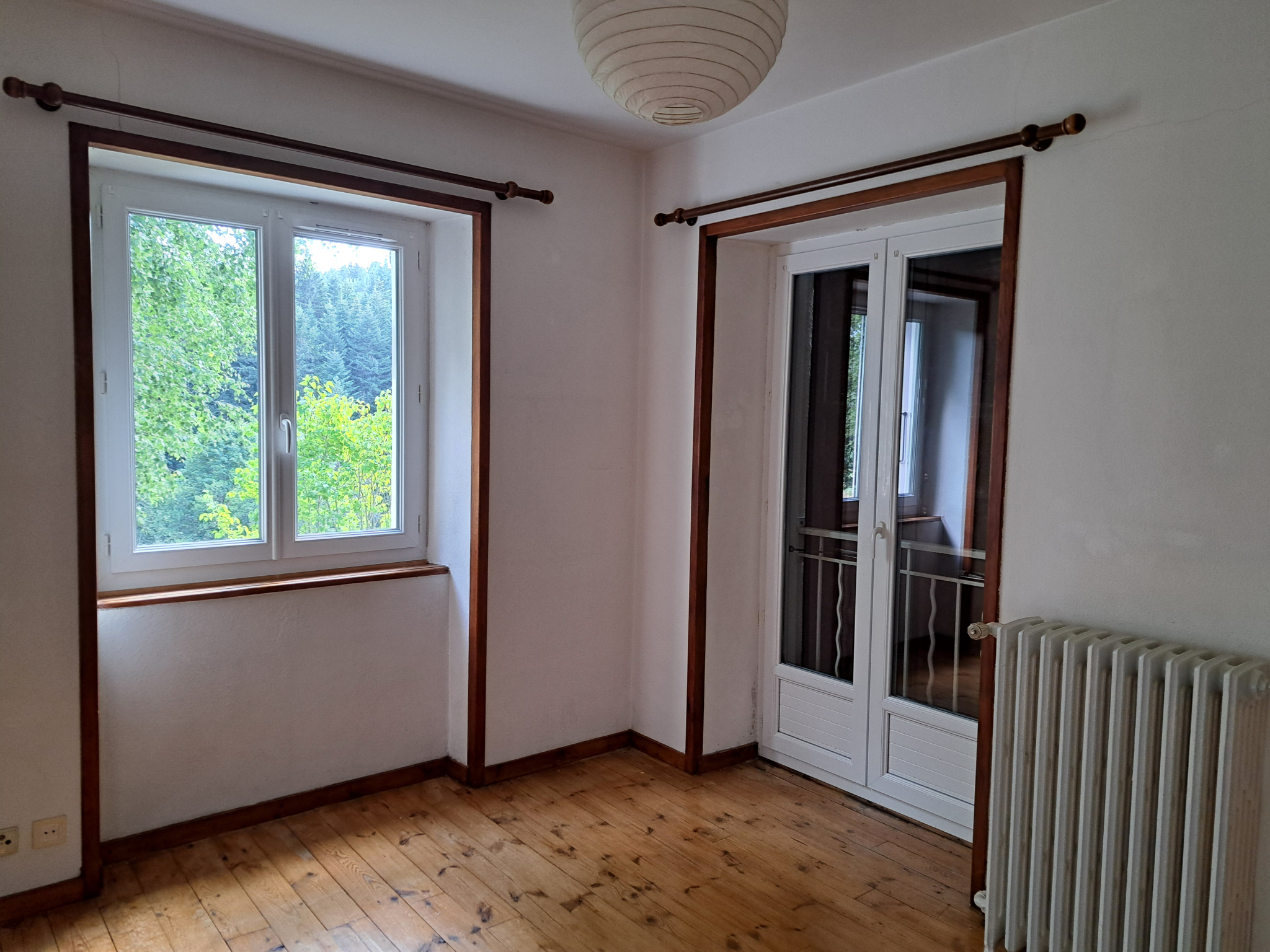 MAISON DES ANNEES 50 SUR 1110 M2