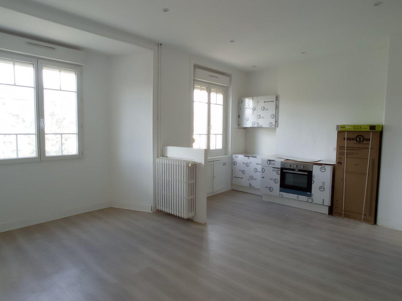 T2 traversant 48,77 m2 1er étage