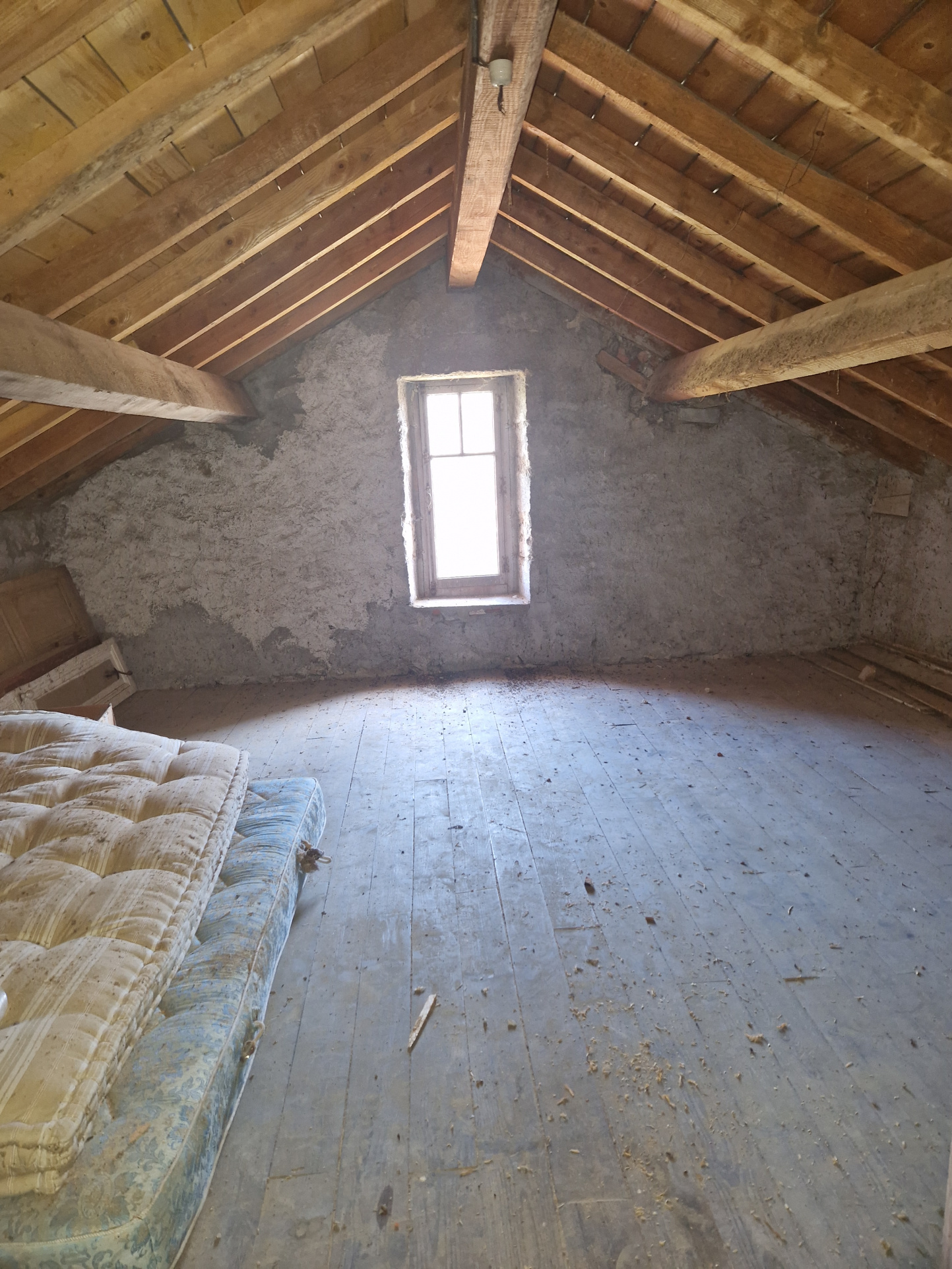 MAISON 90m2 surface habitables- Terrain 660m2