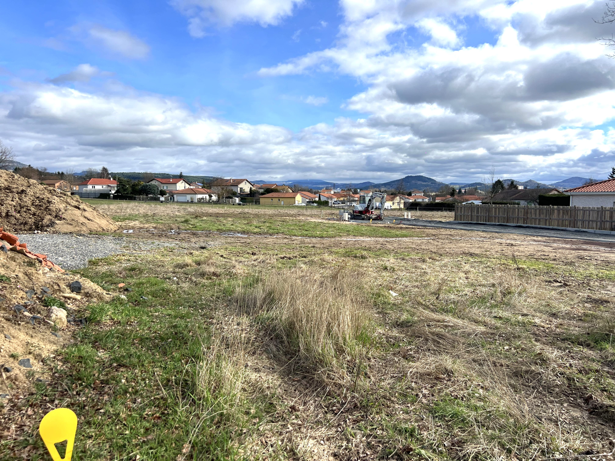 Jolie terrain plat constructible