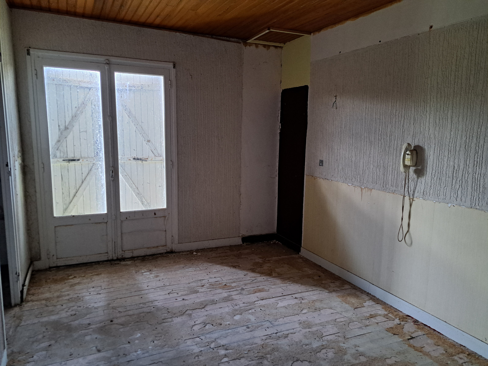 Entre Tence et Chambon sur Lignon grande maison en pierre sur 995 m2 de terrain