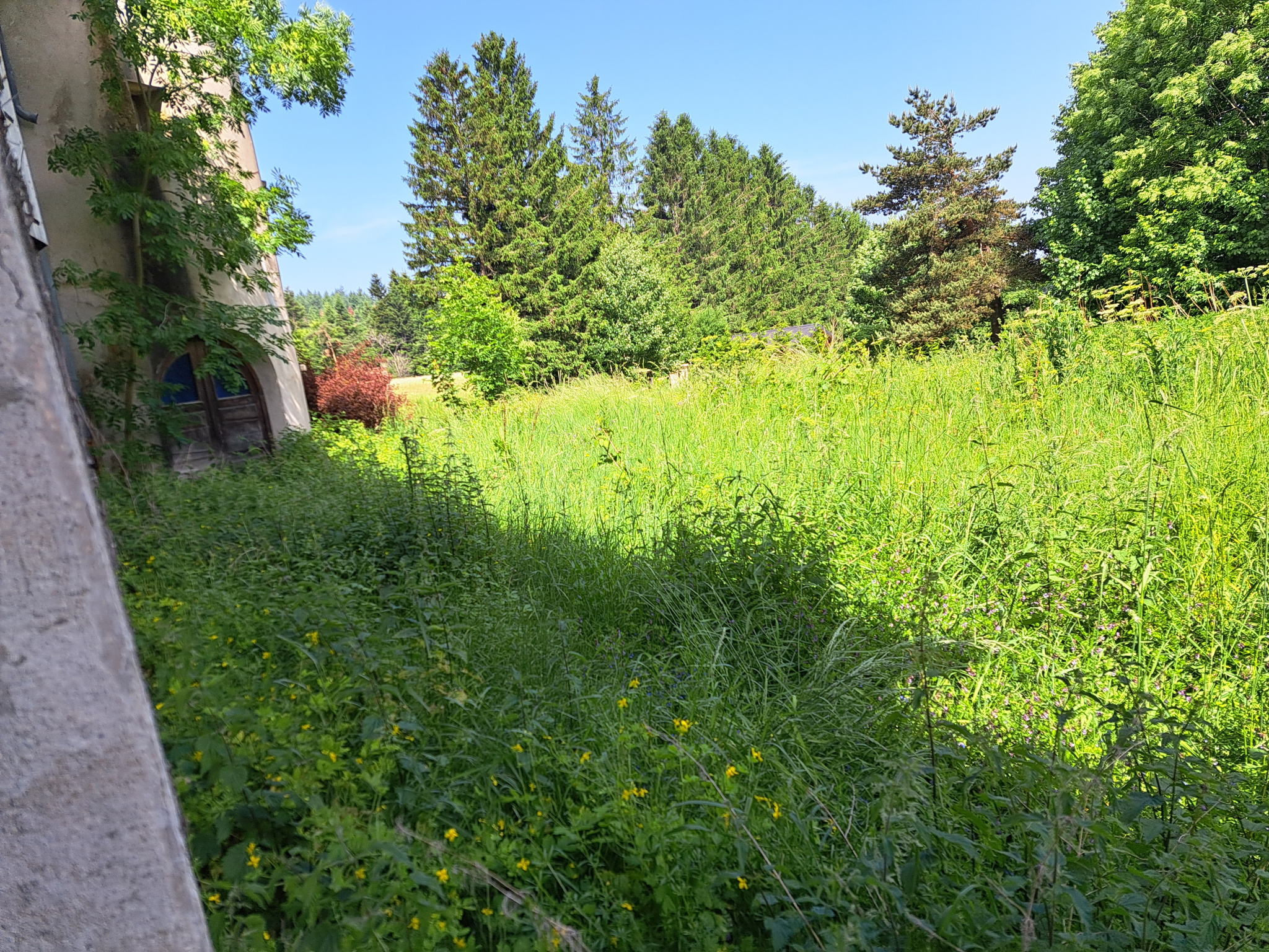 Entre Tence et Chambon sur Lignon grande maison en pierre sur 995 m2 de terrain