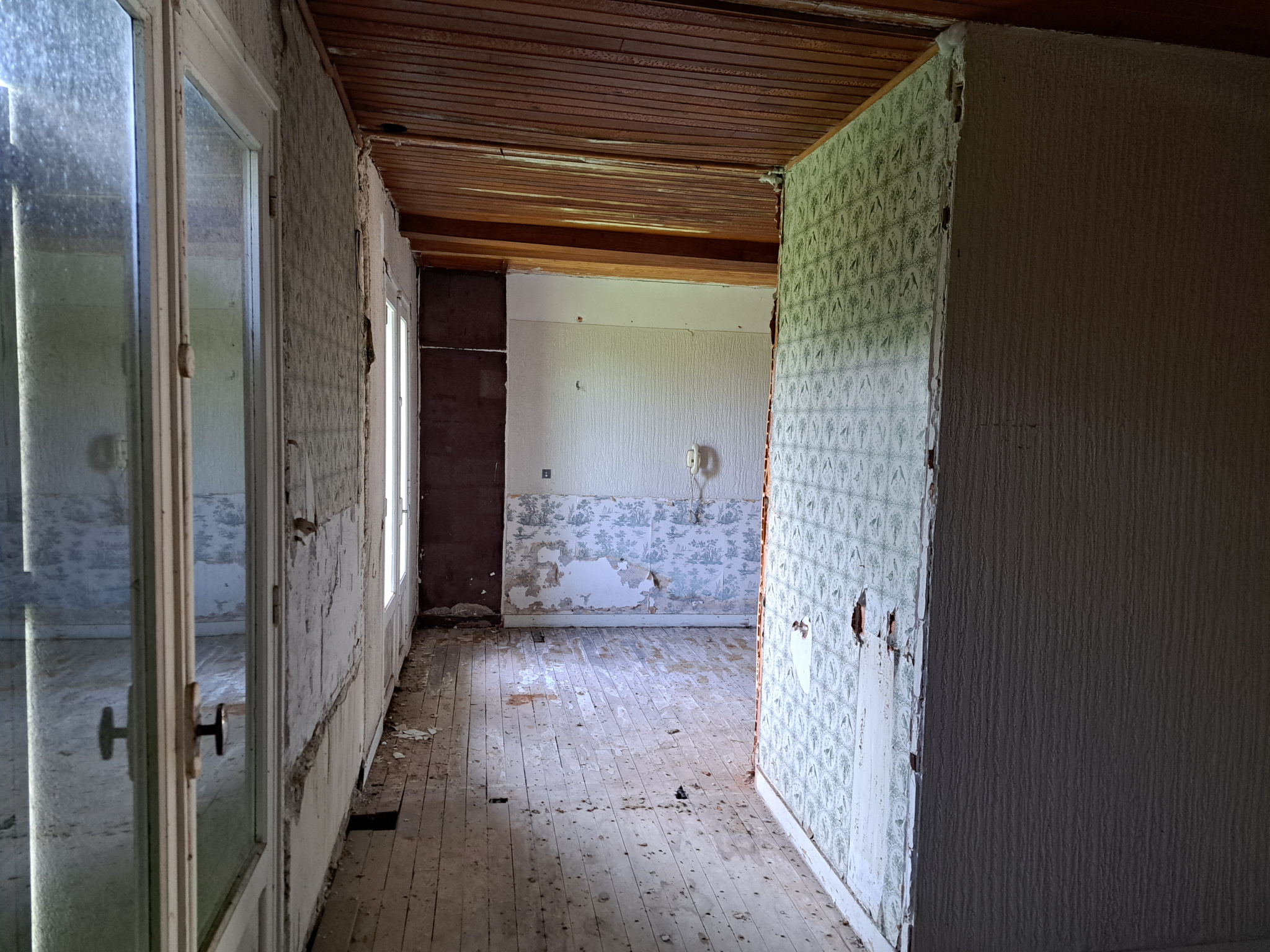 Entre Tence et Chambon sur Lignon grande maison en pierre sur 995 m2 de terrain