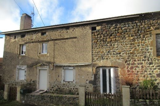 Ancienne ferme proche du Lac du Bouchet
